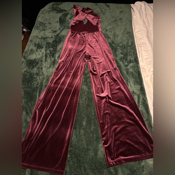 WINE VELVET CRISS CROSS BACK JUMPSUIT. Insanely comfortable while fashionable! - Picture 8 of 11